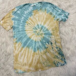 Tie-Dye T-Shirt in Blue and Tan RAYON never worn